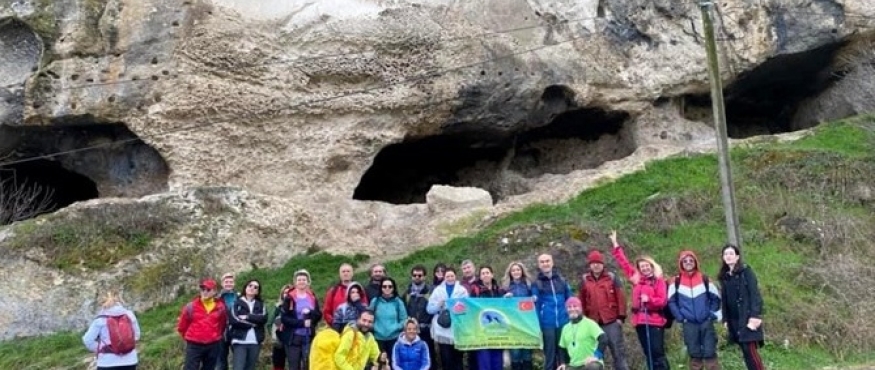ÇATALCA İNCEĞİZ KÖYÜ VE MAĞARALARI DOĞA YÜRÜYÜŞÜ