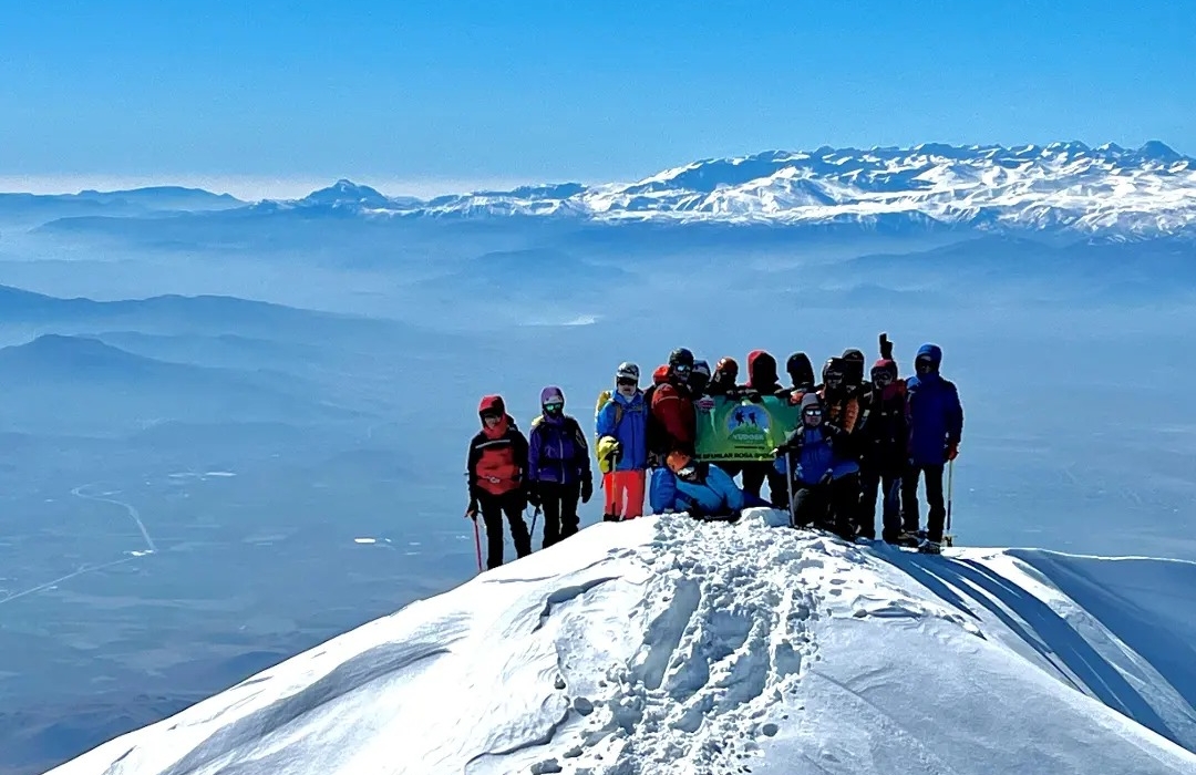 ERCİYES DAĞI KIŞ ZİRVE (3917 mt) TIRMANIŞ ETKİNLİĞİ - Doğa Sporları Etkinliği