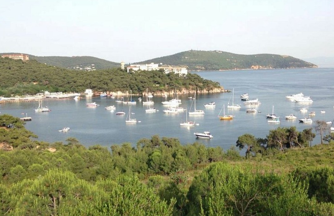 CUMHURİYET BAYRAMI HEYBELİADA DOĞA YÜRÜYÜŞÜ